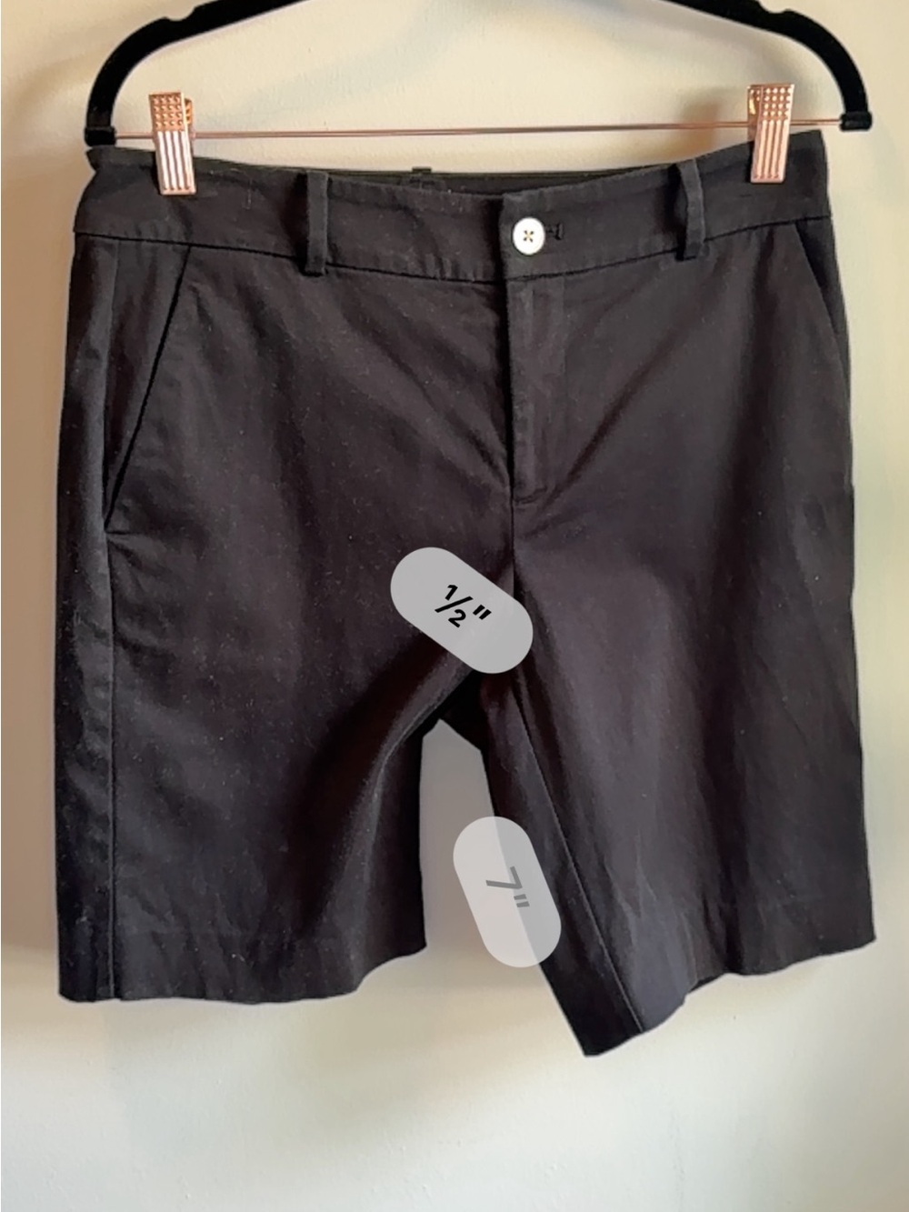 Lauren Ralph Lauren (LRL) Black Stretch Bermuda Shorts Sz 4 Gold Logo Button - Picture 11 of 11